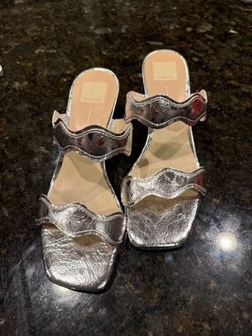 NWOT Dolce Vita Heeled Slide Sandals Square Toe Cream Snakeskin Textured Mule